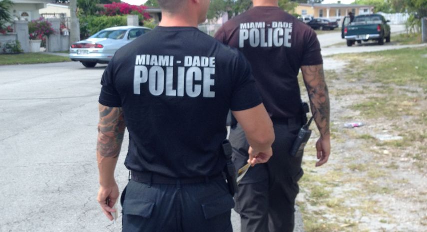 La Policía de Miami-Dade cuenta con 3.000 oficiales para atender cerca de tres millones de personas.