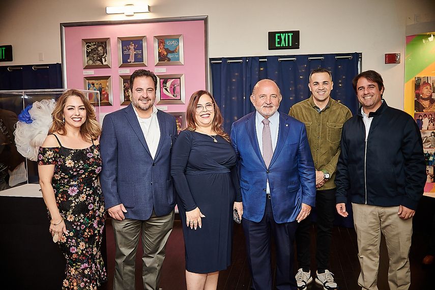 Soraya Ramírez Galán, Mashud Mezerhane e Iliana Lavastida, junto a Nelson J Mezerhane G., Lieter Ledesma y Nelson Rafael Mezerhane.&nbsp;