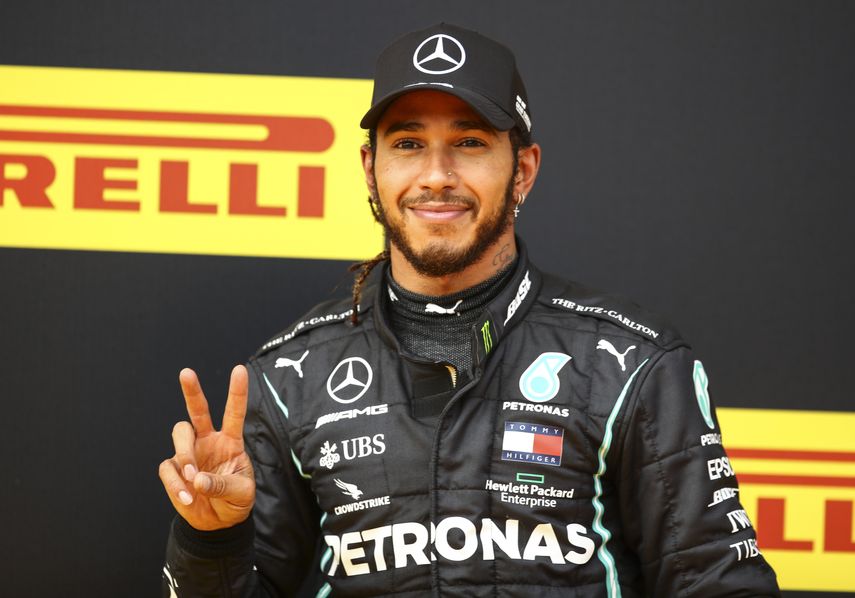 El piloto de Mercedes Lewis Hamilton tras vencer en el Gran Premio de Estiria en Spielberg, Austria, el domingo 12 de julio de 2020.