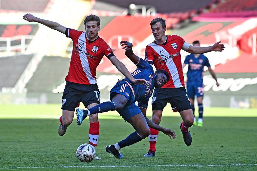 Arsenal eliminado de la FA Cup por Southampton