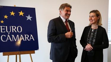 Acuerdo MERCOSUR y la UE afectará varias áreas de Uruguay. (EFE)