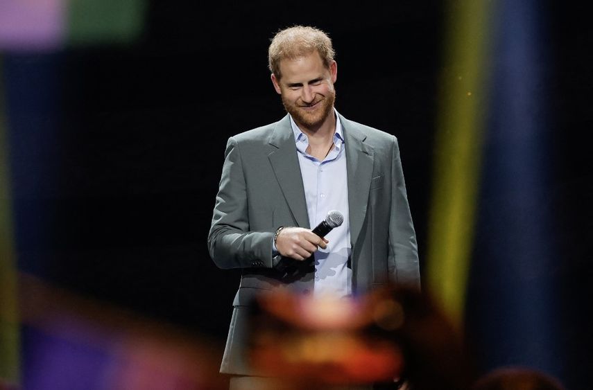 El príncipe Harry de Gran Bretaña pronuncia un discurso durante la ceremonia de apertura de los Juegos Invictus 2023 en el Merkur Spielarena en Dusseldorf, Alemania occidental, el 9 de septiembre de 2023. &nbsp;