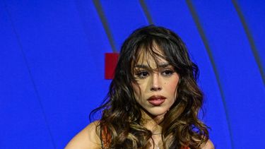 La cantante mexicana Danna Paola asiste a los Premios Billboard de la Música Latina 2024 en el Fillmore Miami Beach en el Jackie Gleason Theatre de Miami Beach, Florida, el 17 de octubre de 2024.