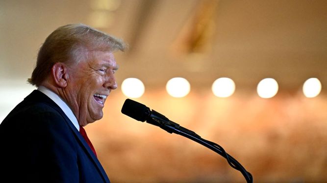 El ex presidente de Estados Unidos y candidato presidencial republicano Donald Trump pronuncia un discurso ante la prensa en la Torre Trump en la ciudad de Nueva York el 26 de septiembre de 2024.&nbsp;