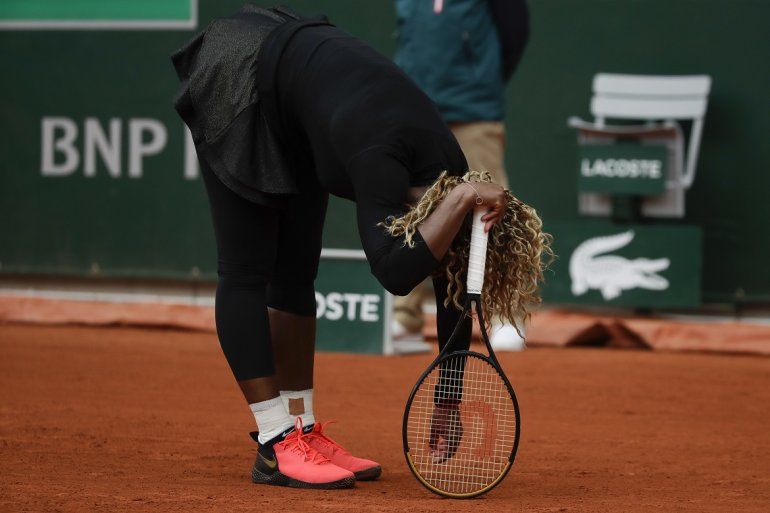 Serena Williams deja Roland Garros por lesión tendón de Aquiles