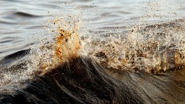 El vertido de petróleo en el mar no alcanzó la costa de Río de Janeiro.