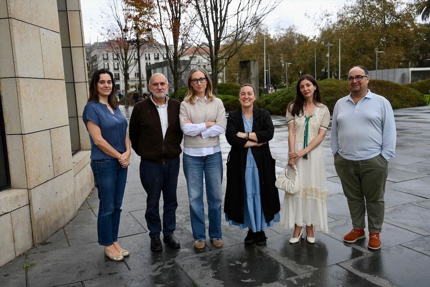 Jurado del Premio Internacional Tristana de Novela Fantástica de Santander.