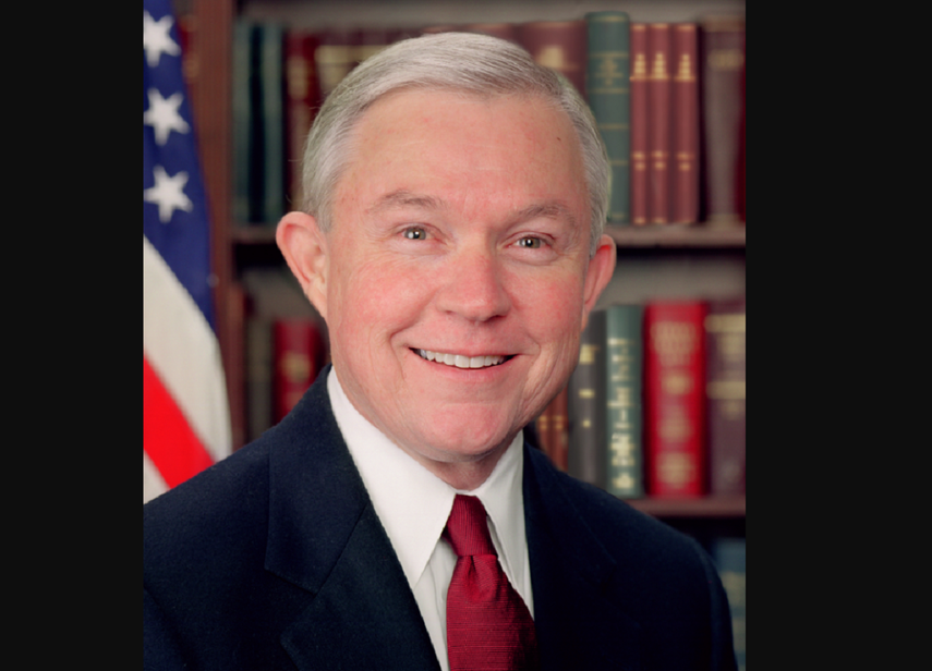 El exsenador por Alabama&nbsp;Jeff&nbsp;Sessions fue confirmado por el Senado como fiscal general de Estados Unidos.&nbsp;