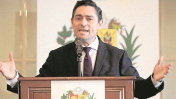 NOTICIA DE VENEZUELA  - Página 59 El-embajador-venezuela-eeuu-carlos-vecchio