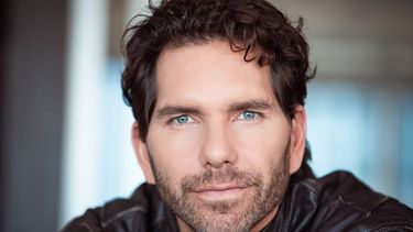 El actor mexicano nacido en Kenia Arap Bethke.&nbsp; 