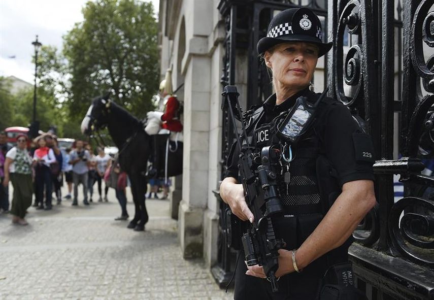 GORRO POLICIA DE LONDRES