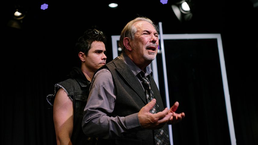 Escena de Lear, con Daniel Romero y Julio Rodríguez.