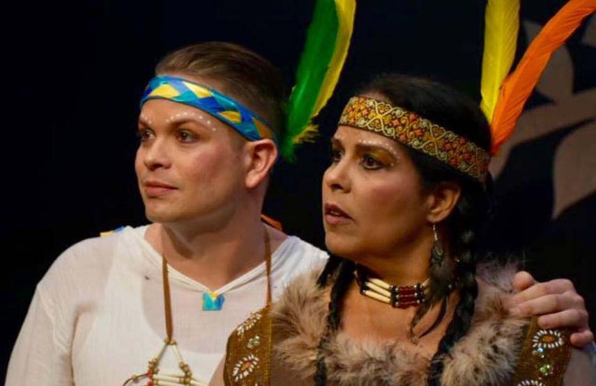 José Carlos Bermejo y Simone Balmaseda protagonizan El camino del bosque, una adaptación del dramaturgo y director cubano Eddy D. Souza.