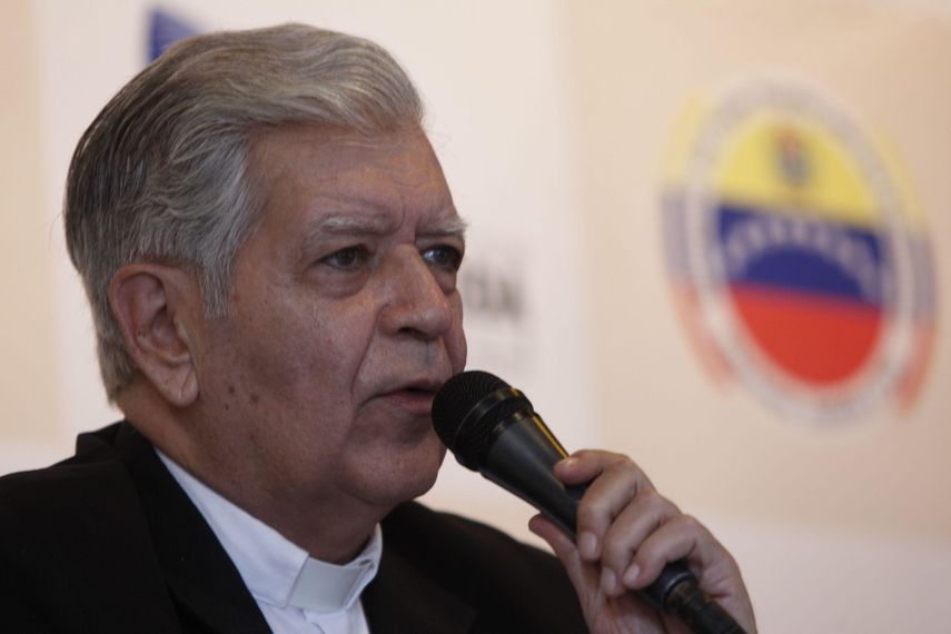 Para Urosa Savino, el Gobierno de Nicolás Maduro debe dar muestras de que hay voluntad política para conseguir resultados sin problemas.