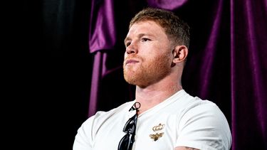 Canelo Álvarez durante una entrevista con The Associated Press, el martes 28 de junio de 2022, en Nueva York. Álvarez y Gennadiy Golovkin se enfrentarán por tercera vez, el 17 de septiembre de 2022, en Las Vegas.