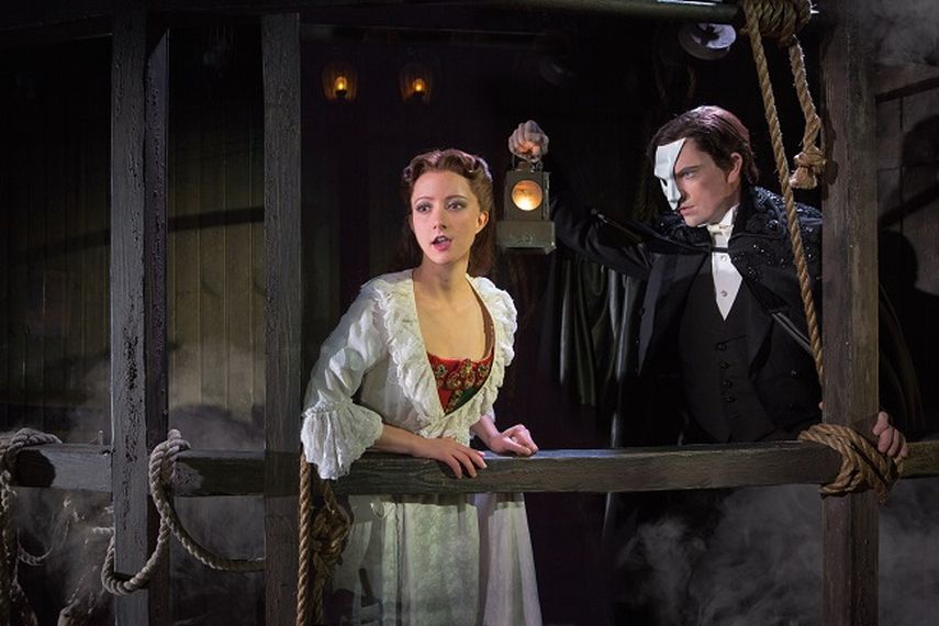 Katie Travis y Chris Mann protagonizan El fantasma de la ópera (MATTHEW MURPHY) 