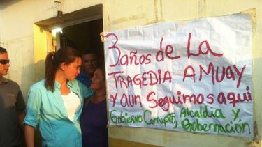 Mar&iacute;a Corina Machado, l&iacute;der de la oposici&oacute;n en Venezuela, visit&oacute; en 2018 la zona afectada por la explosi&oacute;n.&nbsp;