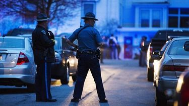 El hecho tuvo lugar después de la medianoche. Aún se desconoce el número exacto de víctimas, según fuentes policiales.