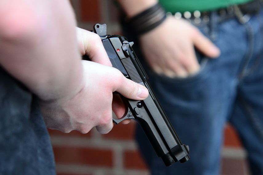 La posesión de armas de fuego en la Florida continúa aumentando.