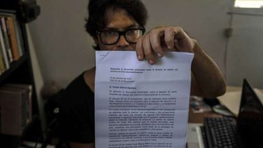 Advierten a Yunior García ir preso si marcha en solitario