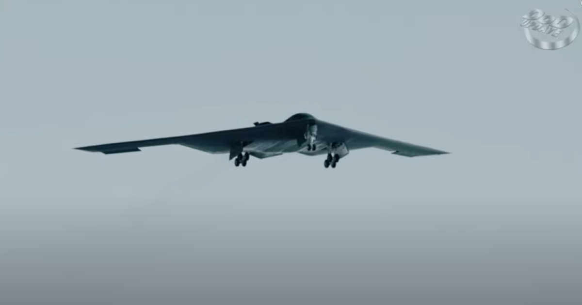 EEUU Presenta Su Nuevo Bombardero Furtivo, El B-21 Raider