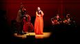 Los artistas españoles la cantante Silvia Pérez Cruz, el bajista Javier Colina, los guitarristas Josemi Carmona y Yerai Cortés actúan durante la noche inaugural de Paco De Lucia Legacy Festival en el Carnegie Hall de Nueva York el 20 de febrero de 2024. &nbsp;