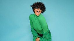 La cantante y percusionista cubana Brenda Navarrete. La cantante y percusionista cubana Brenda Navarrete.