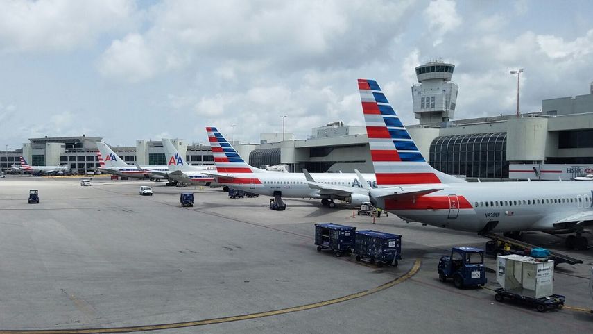 El Aeropuerto Internacional de Miami figura entre los 10 aeropuertos más transitados en EEUU