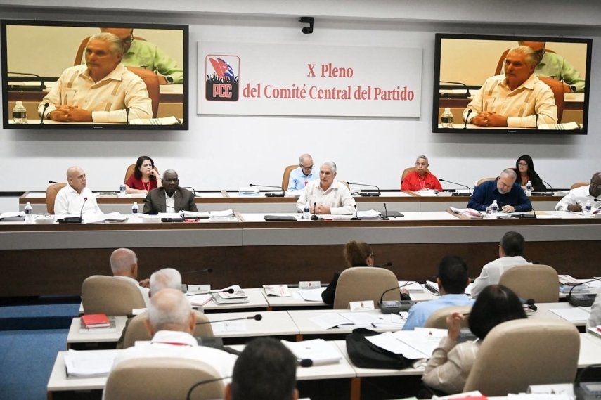 X Pleno del Comité Central del Partido Comunista de Cuba.
