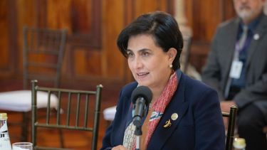 Gabriela Sommerfeld, Canciller de Ecuador.