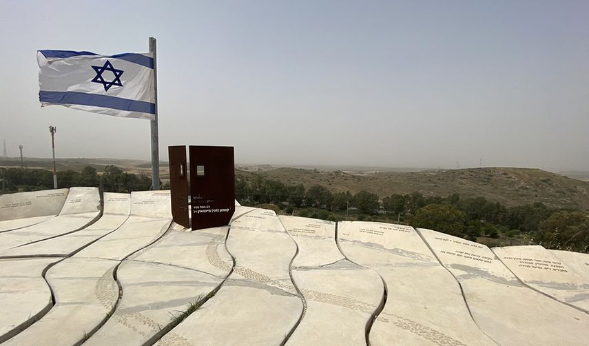 Desde Sderot se aprecia la frontera de Gaza.