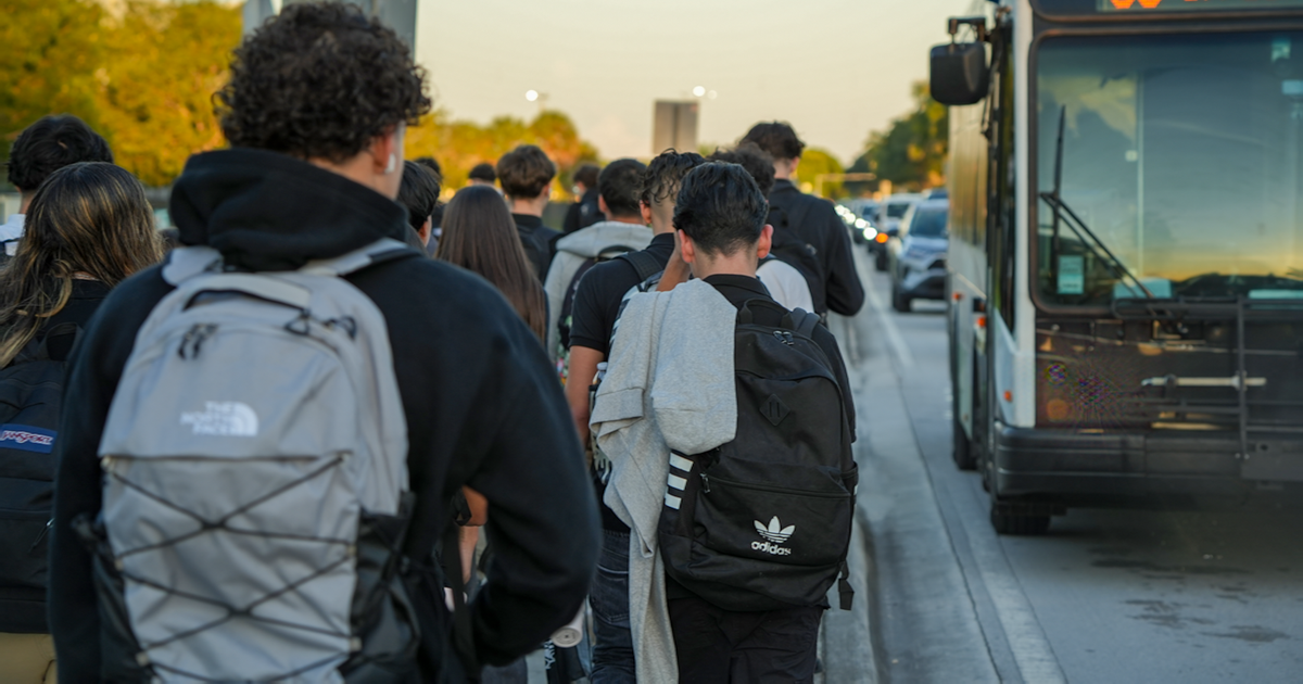 Miami-Dade: Expectante y costoso regreso a clases