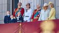 Los príncipes de Gales, William y Kate Middleton, junto a sus hijos, los reyes de Inglaterra, Carlos III y Camila, y la duquesa de Edimburgo Sofía posan en el balcón del Palacio de Buckingham después de asistir al Desfile del Cumpleaños del Rey Trooping the Colour en Londres el 15 de junio de 2024.