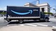 Uno de los camiones para distribución que utiliza Amazon Prime.