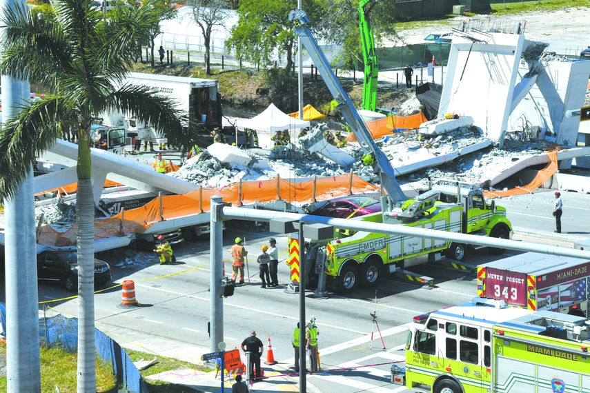 En la última actualización de la investigación del pasado mes de noviembre, la NTSB estableció que hubo errores de diseño en la parte norte del puente colapsado.