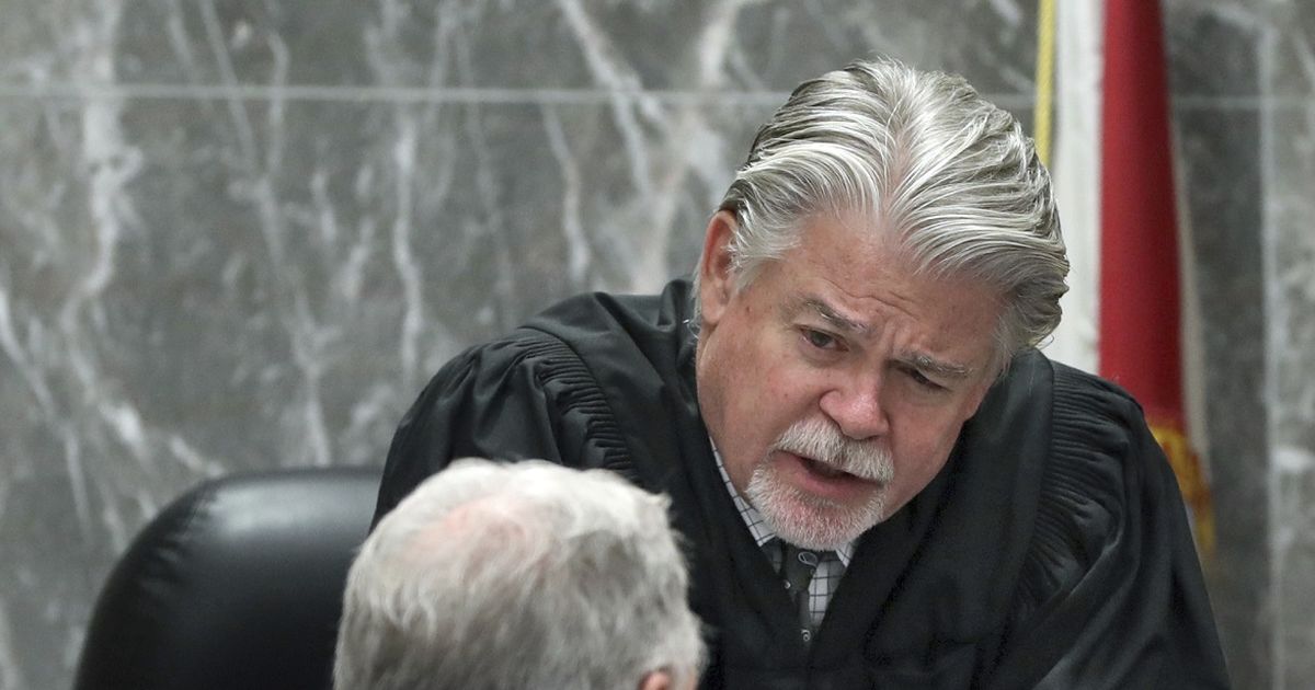 Juez de Broward a abogados en Zoom ¡Vístanse correctamente!