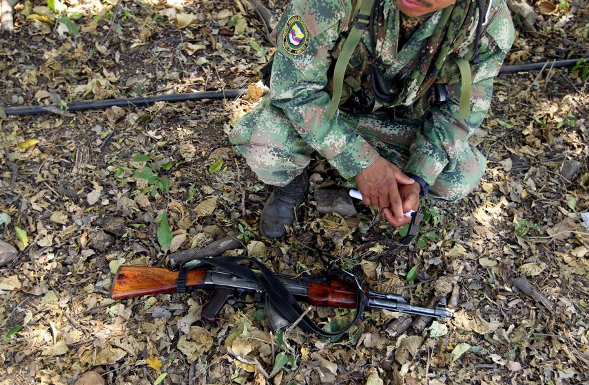 El proceso de deposición de las armas se inició supervisado por Naciones Unidas