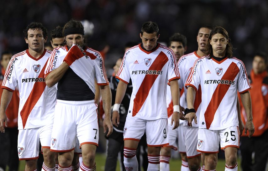 GET-FBL-ARGENTINA-RIVER-COLON.jpg