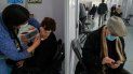 Chile ha aplicado las dos dosis de la vacuna contra el COVID-19 a un 87% de los 15,2 millones de personas que tiene como meta inmunizar Chile ha aplicado las dos dosis de la vacuna contra el COVID-19 a un 87% de los 15,2 millones de personas que tiene como meta inmunizar