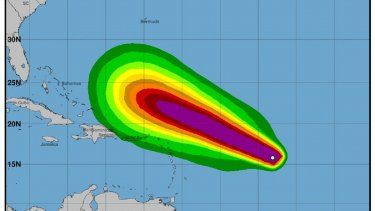 Se espera que el viernes se convierta en huracán intenso. 