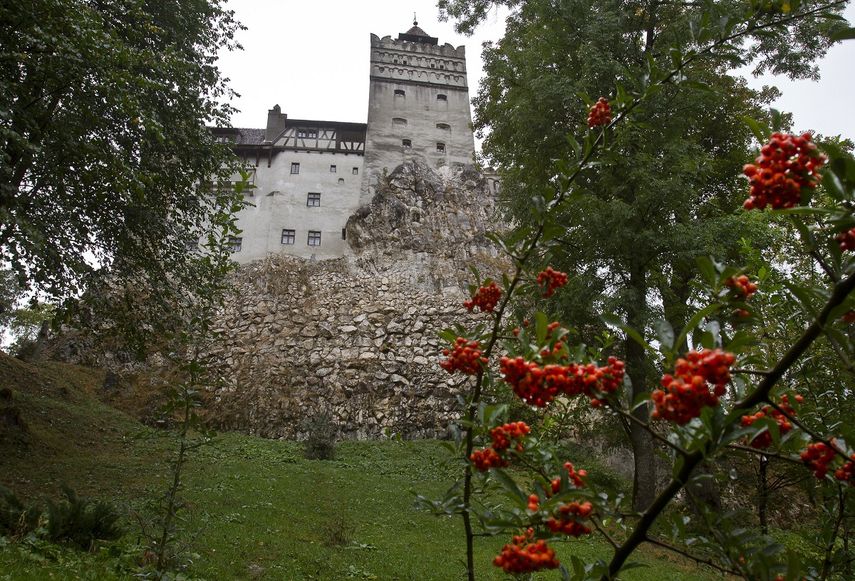 En esta foto del 8 de octubre de 2011, el Castillo de Bran, más conocido como el Castillo de Drácula, un día lluvioso en en Bran, en la región central de Transilvania en Rumania.&nbsp;