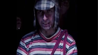 El vídeo de El chico del barril ha levantado cierta polémica en México al caricaturizar a los personajes de esta serie en un escenario con tintes policíacos ( Foto: Captura de Youtube)