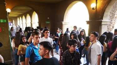 &nbsp;Examen de acceso a estudios superiores en la Universidad San Sebasti&aacute;n de Chile .&nbsp;