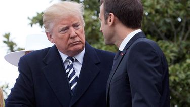 El presidente Donald Trump (izq.), y su homólogo francés, Emmanuel Macron (der), coincidieron en la Casa Blanca, en Washington DC, en abril de 2018.