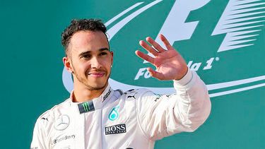 Hamilton se subió a los más alto del podio en Melbourne (EFE)