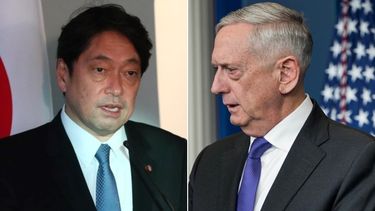 Los ministros de Defensa de Japón y EEUU, Itsunori Onodera y Jim Mattis.