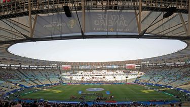 En la actual edición, el promedio de espectadores en los cinco primeros partidos ha sido de 25.801, casi la mitad menos que hace tres años, y los números se asemejan más a la edición de 2015 en Chile, cuyo promedio fue de 25.223 espectadores por partido.