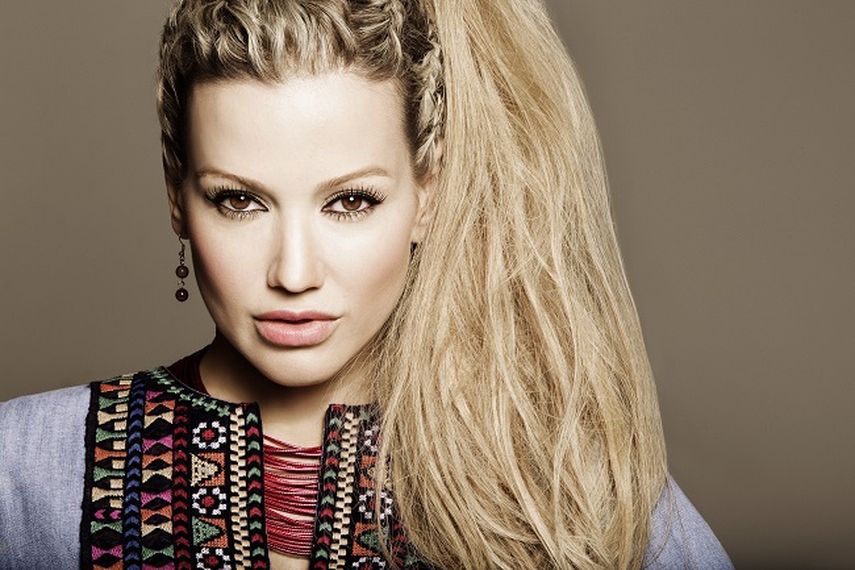 “Siento que la gente estaba esperando nuevamente ese sonido y que yo tanto había añorado, expresó la cantante colombiana Fanny Lú. (CORTESÍA)