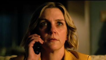 La serie, de la cual Apple TV encargó directamente dos temporadas, está protagonizada por Rhea Seehorn (Kim Wexler en Better Call Saul), para quien Gilligan escribió el papel central.