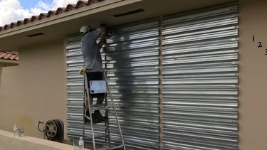 Autoridades dicen que ya pasó el momento de proteger las viviendas, debido a que se avecinan fuertes vientos.&nbsp;